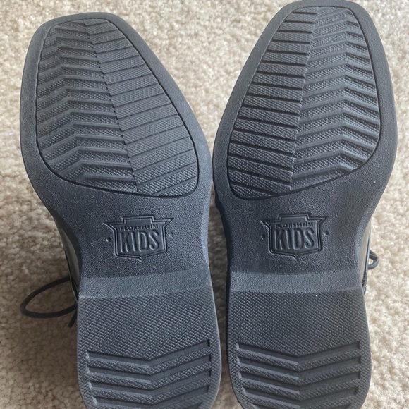 COPY - Florsheim boys dress shoes - Picture 6 of 7